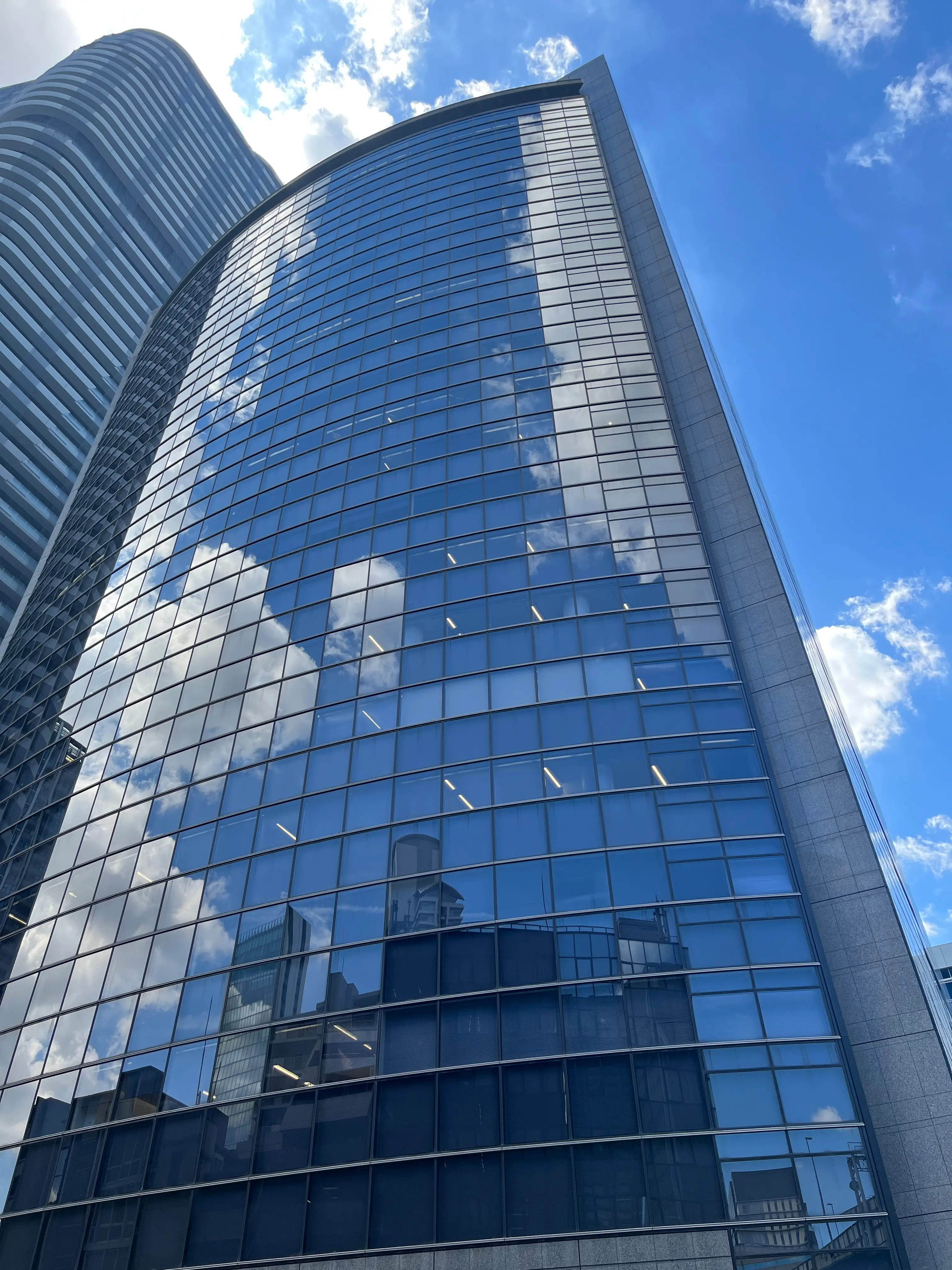 大阪本社のご紹介